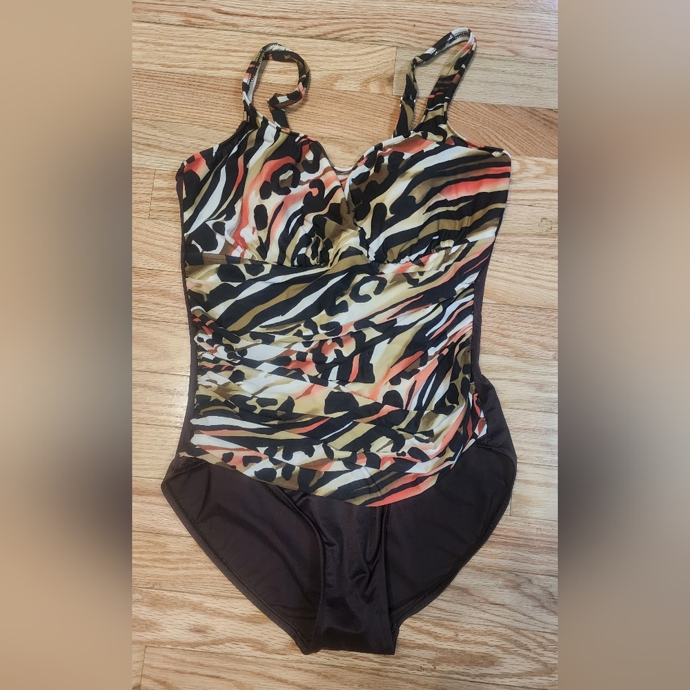 Slimming swimsuit
